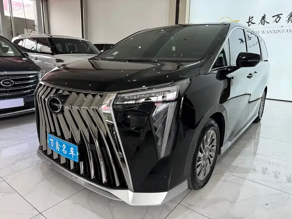 GAC Motor Trumpchi M8 — фото 1