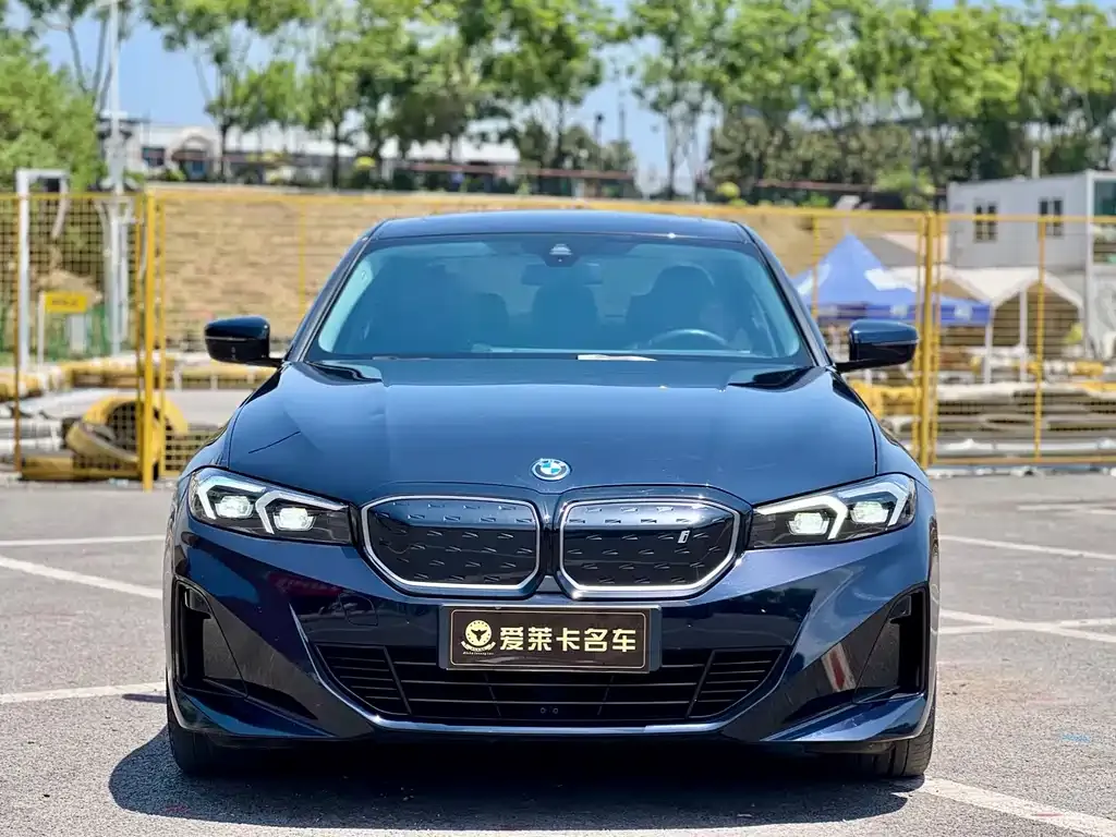BMW i3 — фото 5