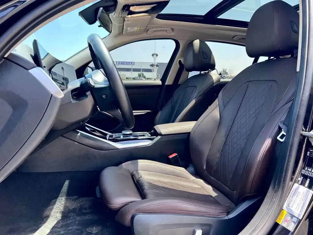 BMW i3 — фото 9