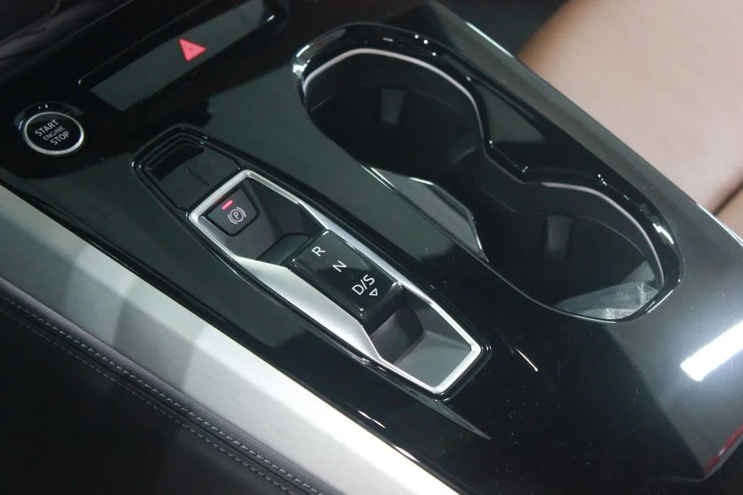 Audi A5 2025 из KR, фото 8