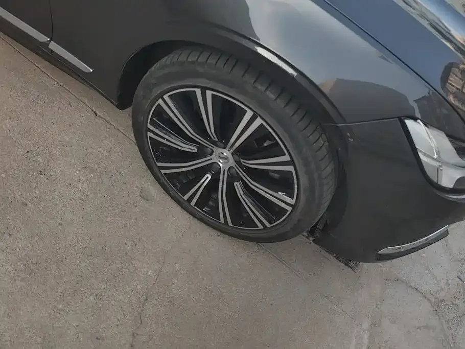 Volvo S90 — фото 4
