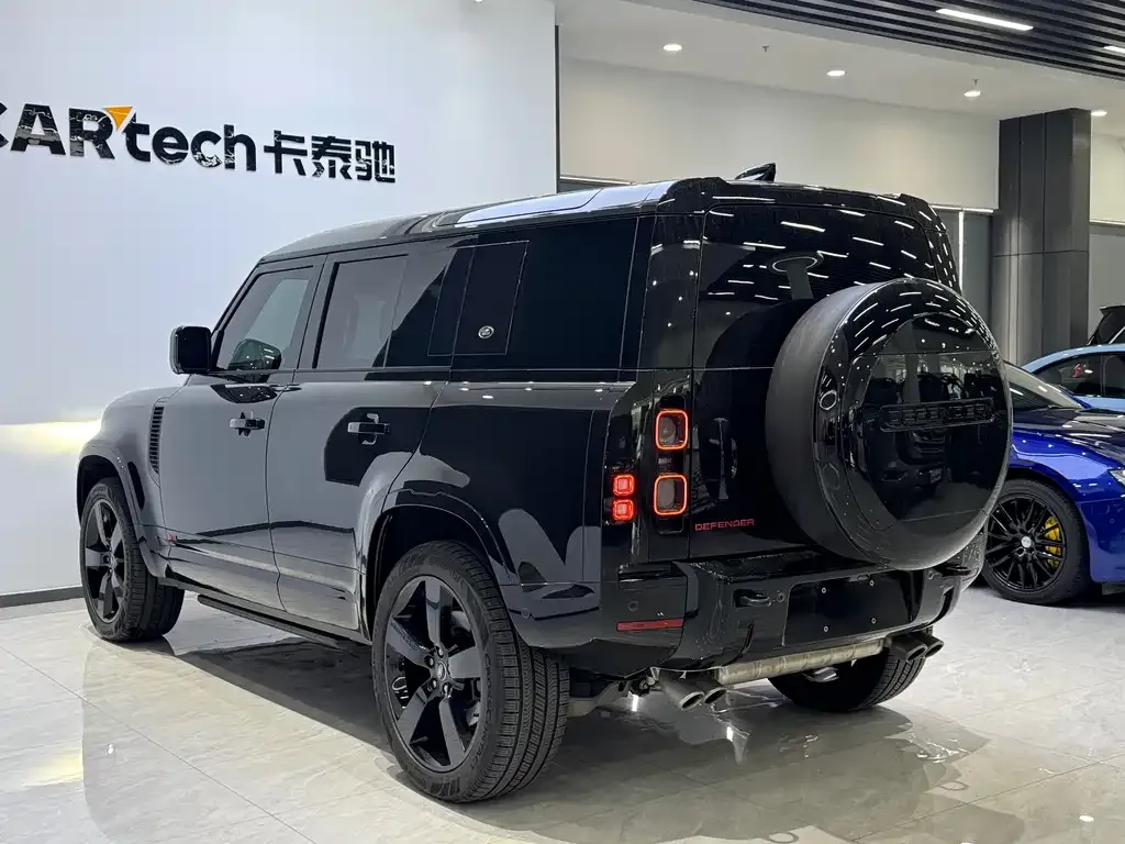 Land Rover Defender — фото 5