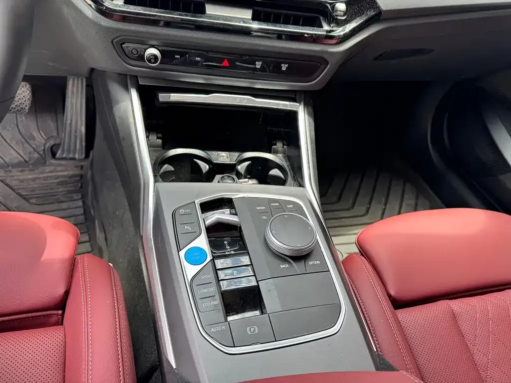 BMW i3 — фото 4