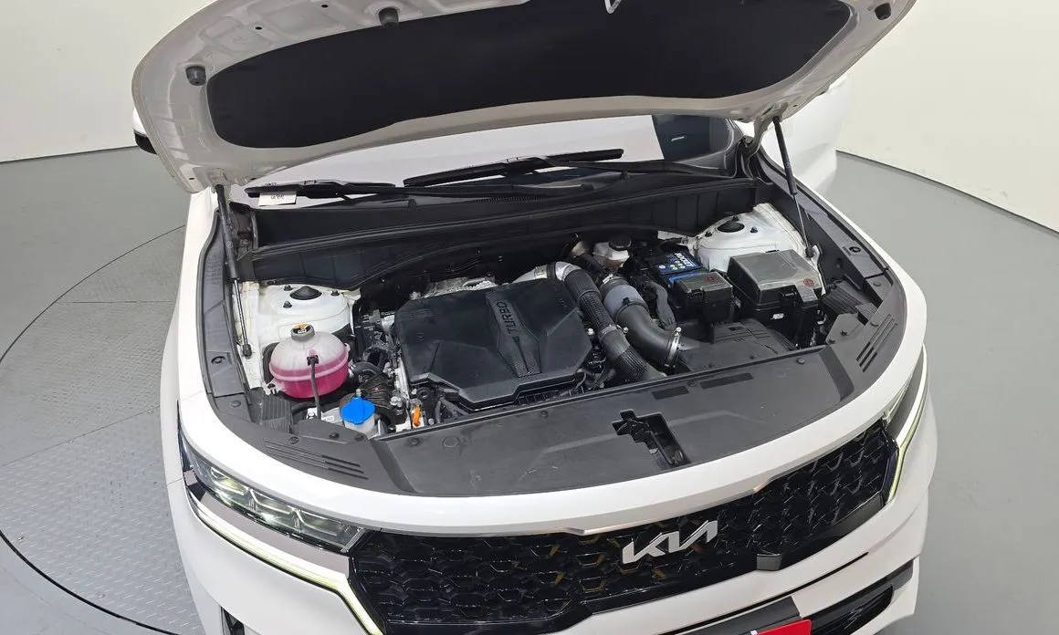 Kia Sorento — фото 6