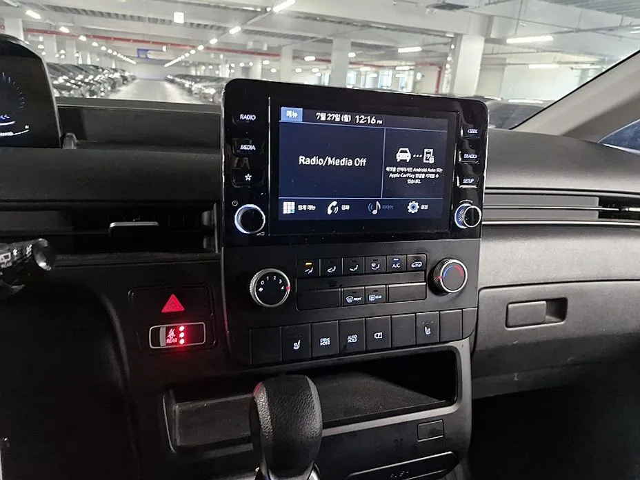 Hyundai Staria — фото 2