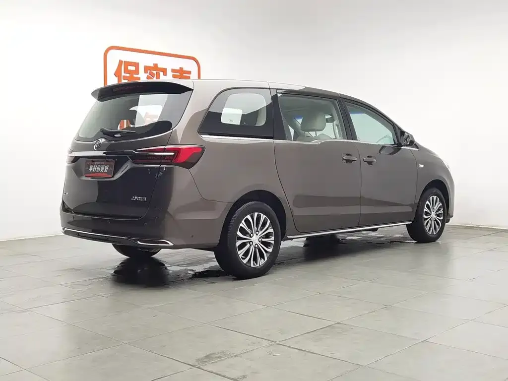 Buick GL8 2024 из CN, фото 2