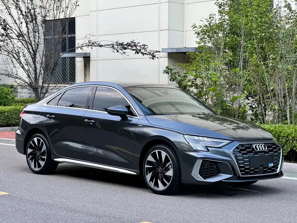 Audi A3 — фото 7