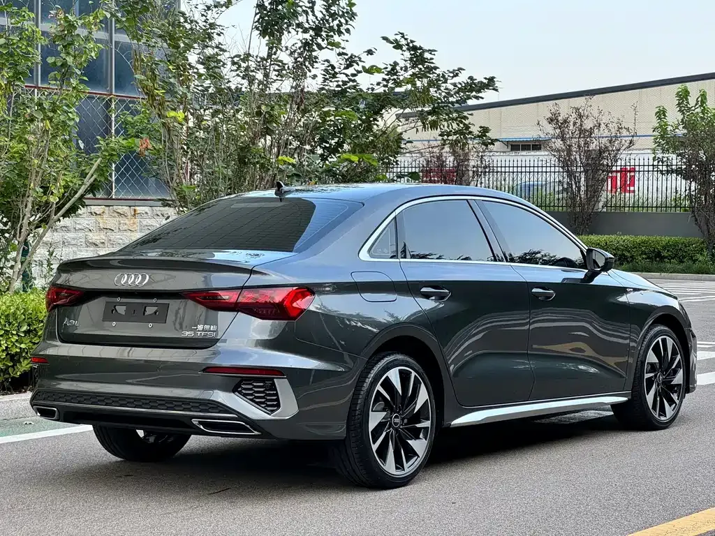 Audi A3 — фото 10