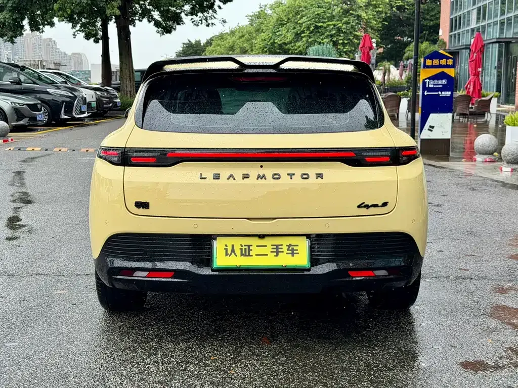 Leapmotor B05 (Lafa 5) — фото 9