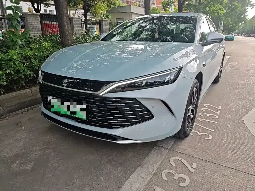 BYD Qin L — фото 1