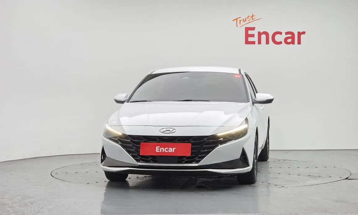 Hyundai AVANTE — фото 3
