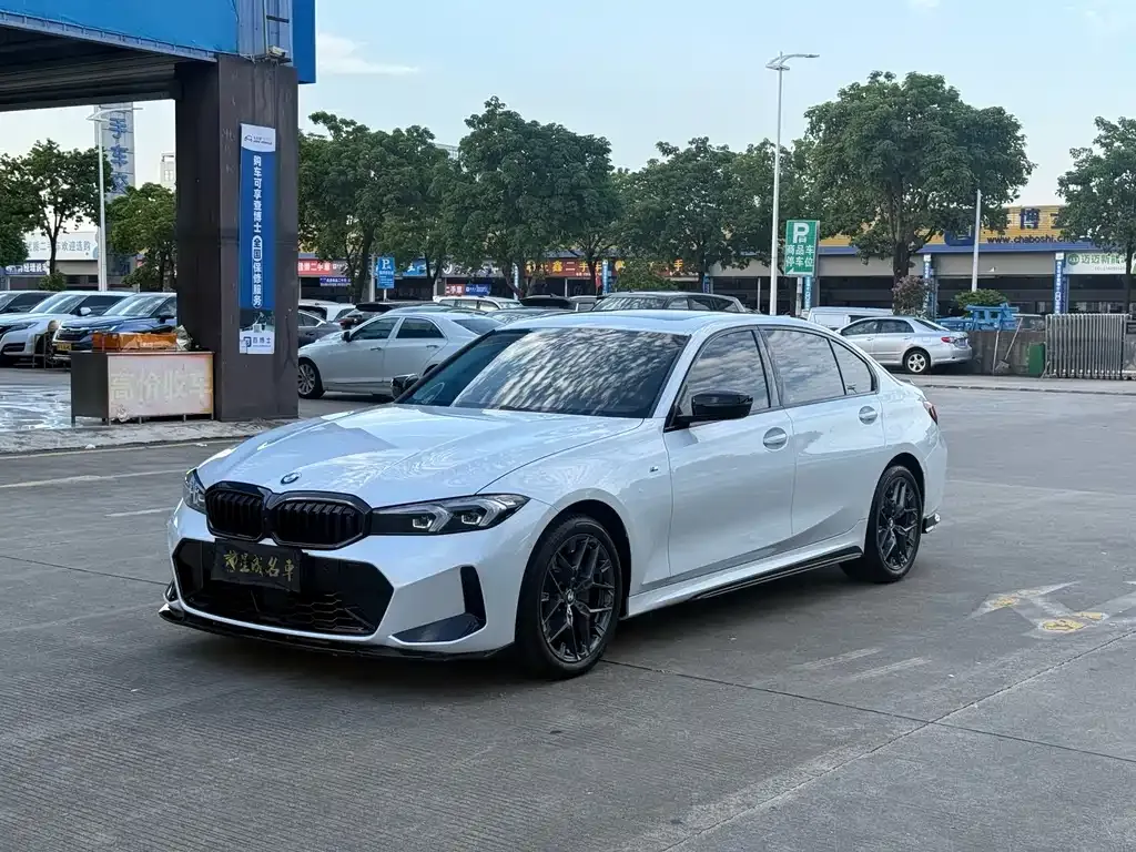 BMW 3 Series — фото 1