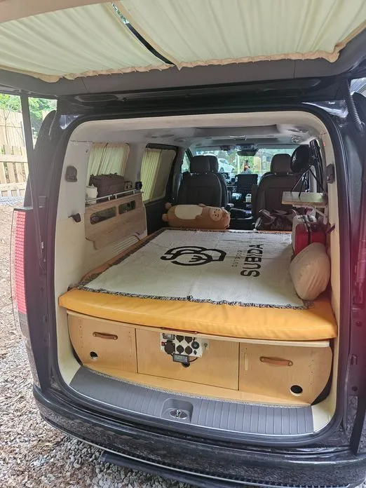 Hyundai Staria — фото 2