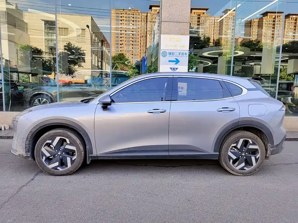 Baojun Yunhai 2025 из CN, фото 7