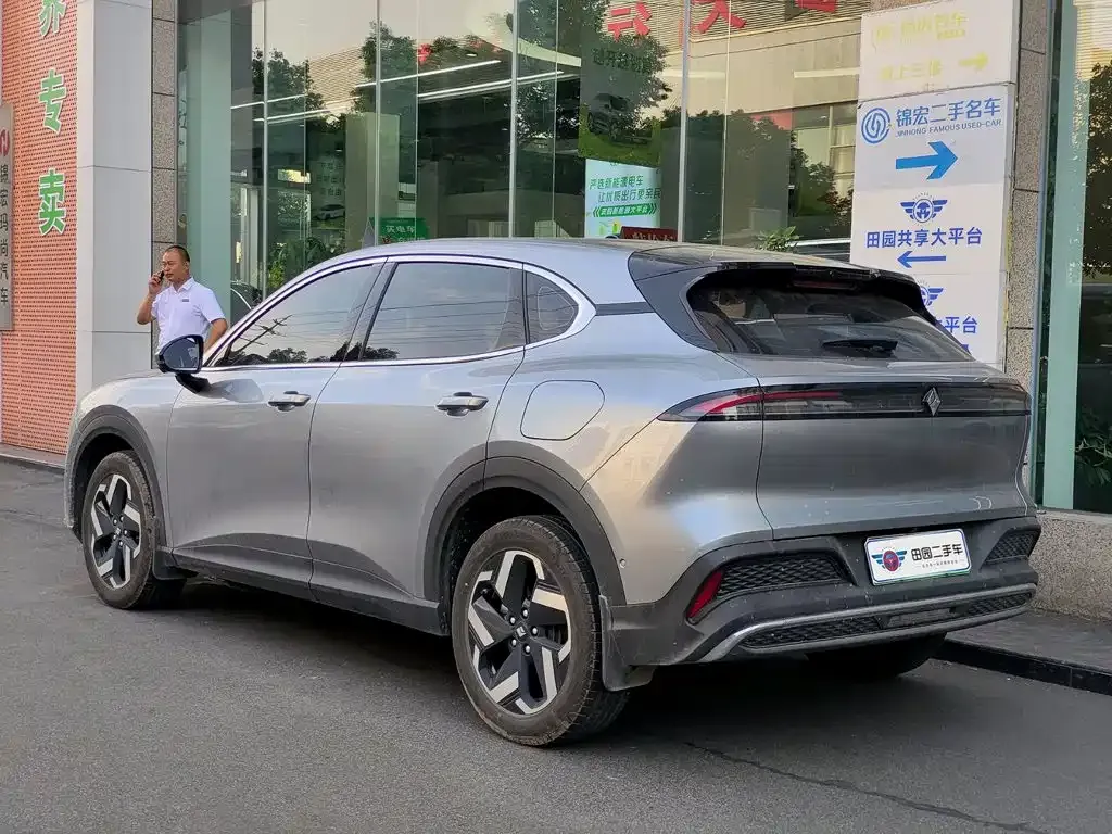 Baojun Yunhai 2025 из CN, фото 10