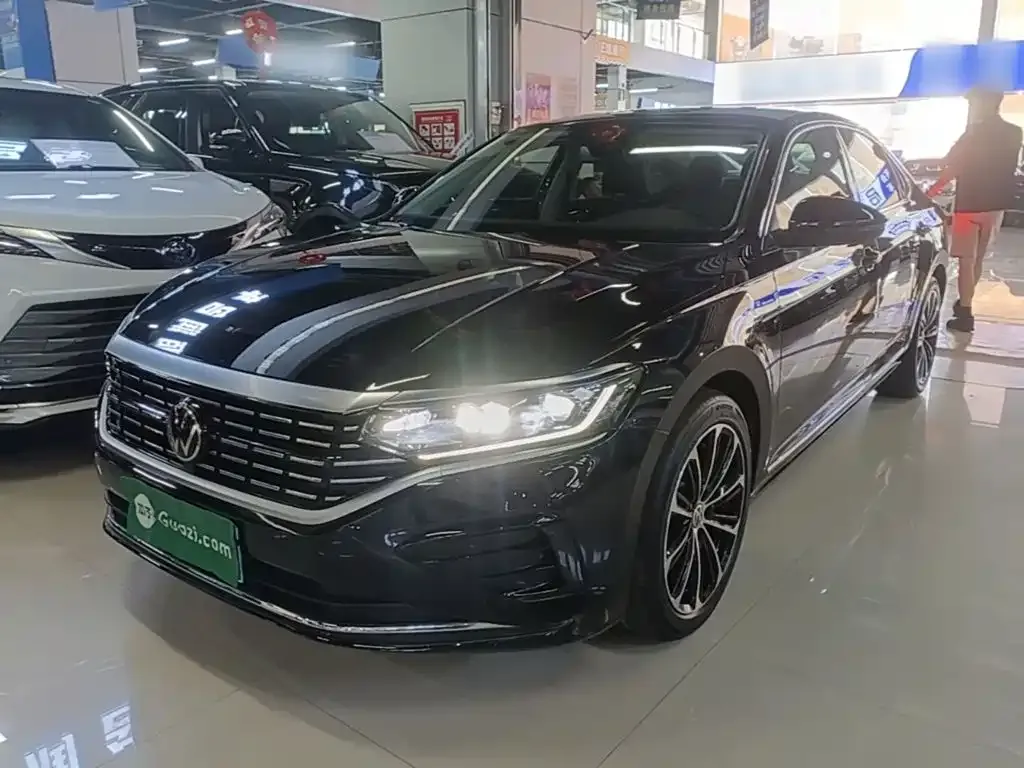 Volkswagen Passat — фото 9
