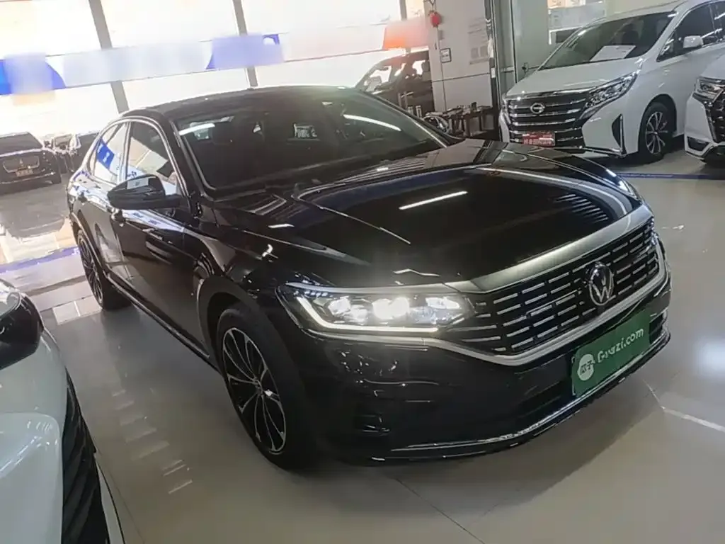 Volkswagen Passat — фото 4