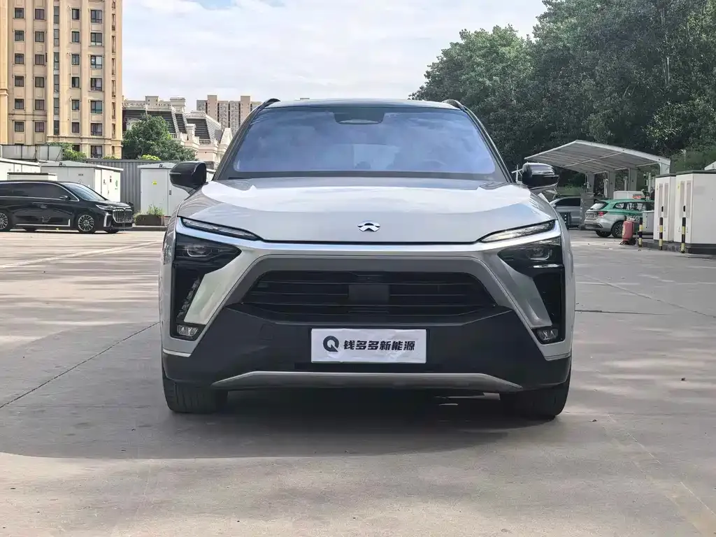 NIO ES8 — фото 2
