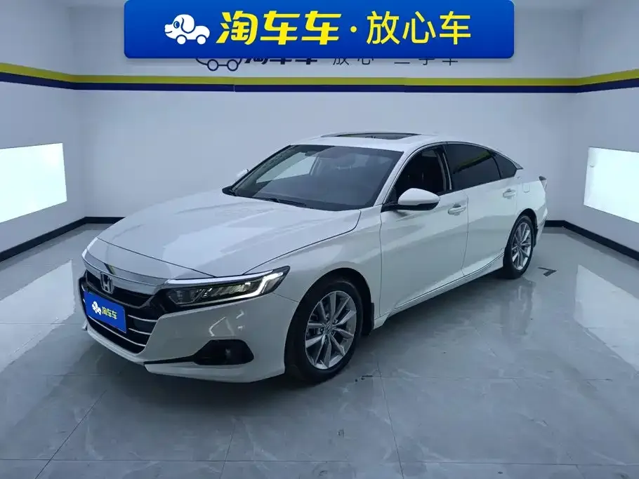Honda Accord — фото 1