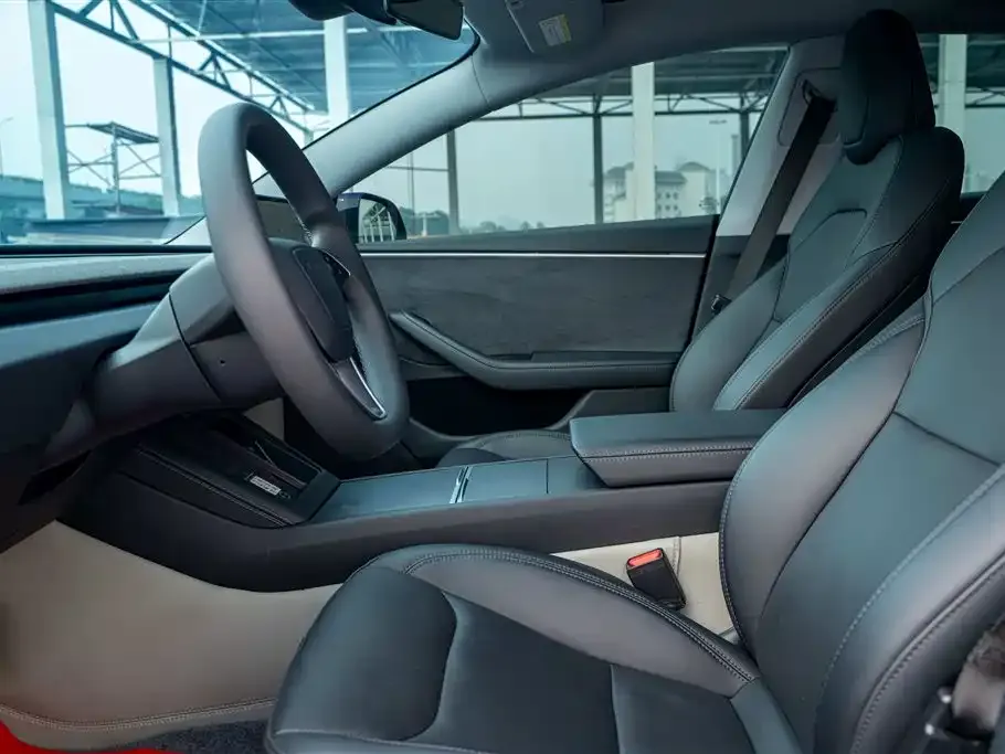 Tesla Model 3 — фото 2