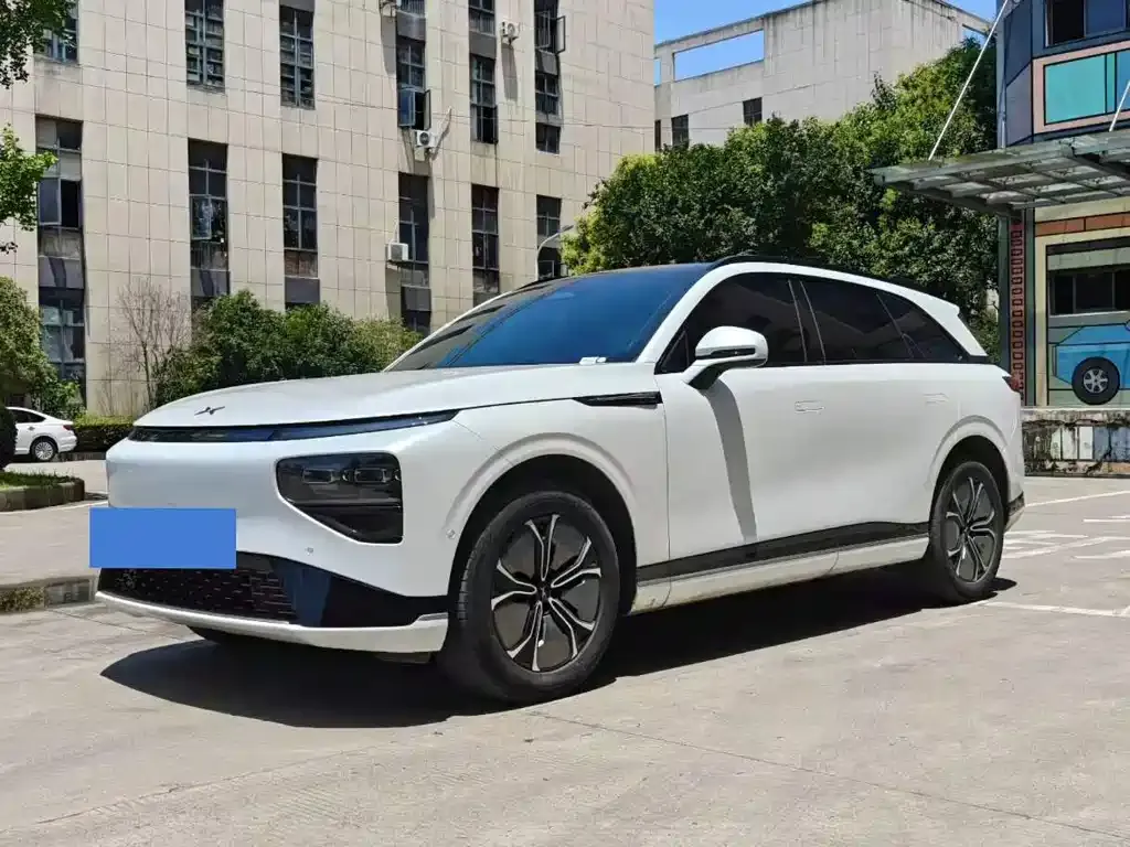 XPeng G9