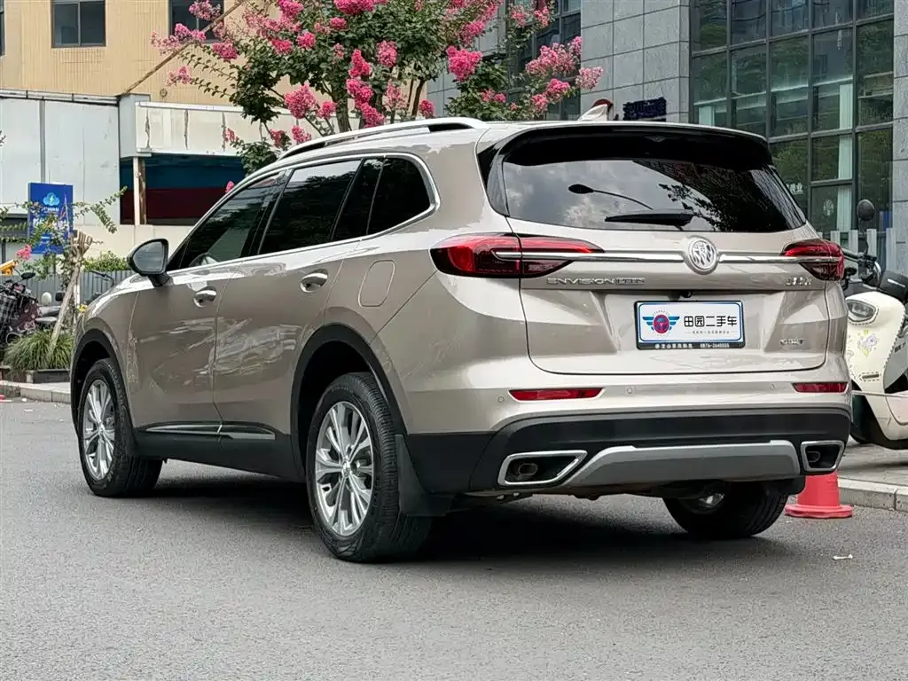 Buick Envision Plus — фото 4