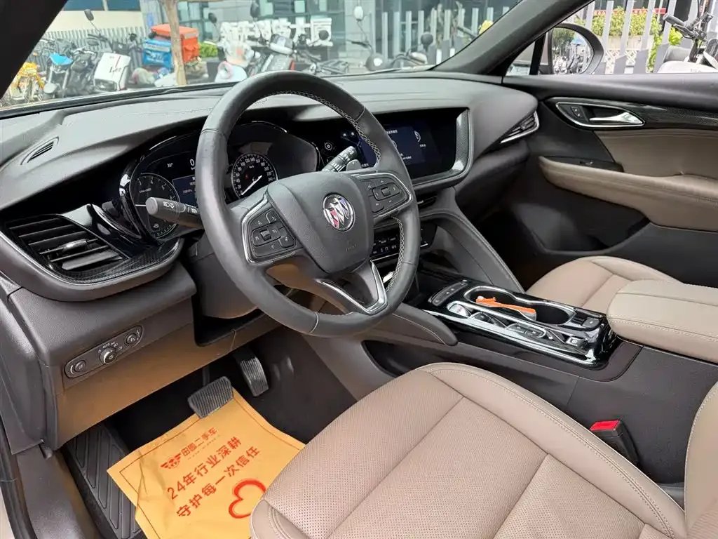 Buick Envision Plus — фото 7