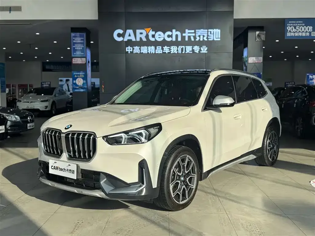BMW X1 — фото 1