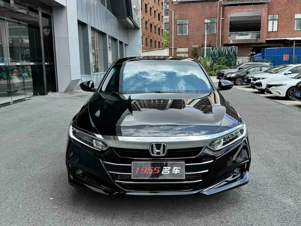 Honda Accord — фото 3