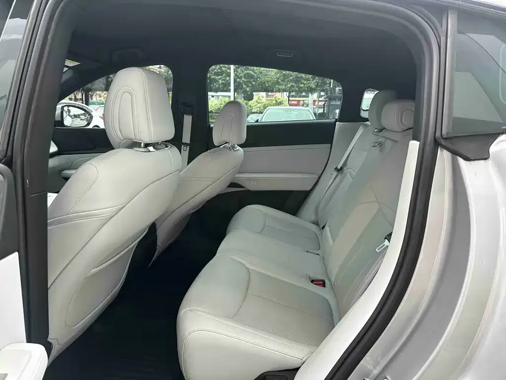 XPeng G6 2024 из CN, фото 5