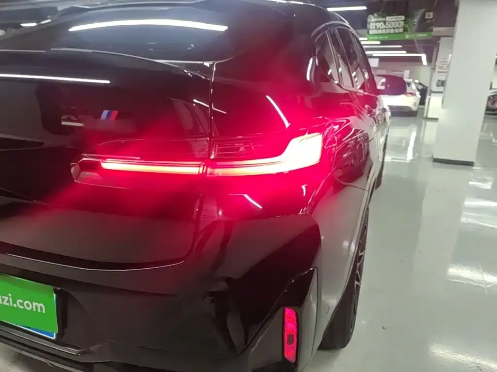 BMW X4 M — фото 10