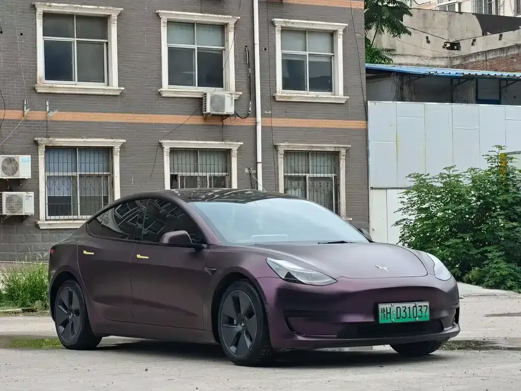 Tesla Model 3 — фото 2