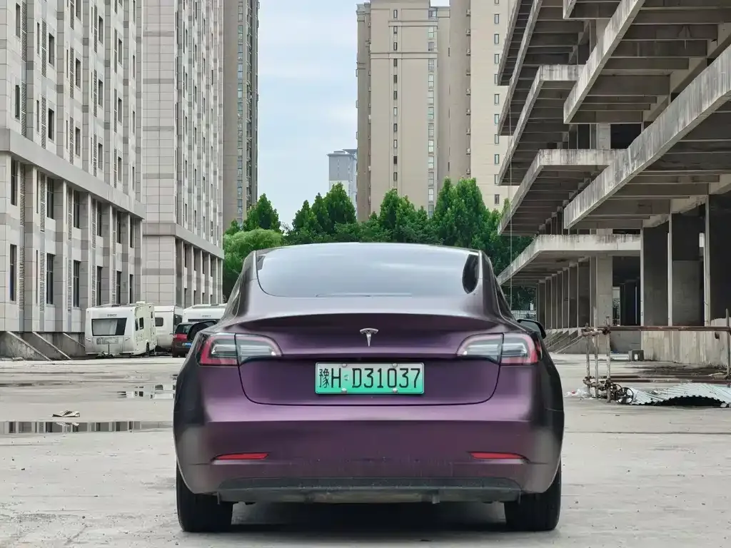 Tesla Model 3 — фото 6