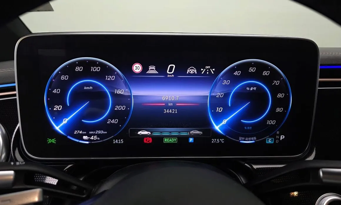 Mercedes-Benz EQS 2023 из KR, фото 4