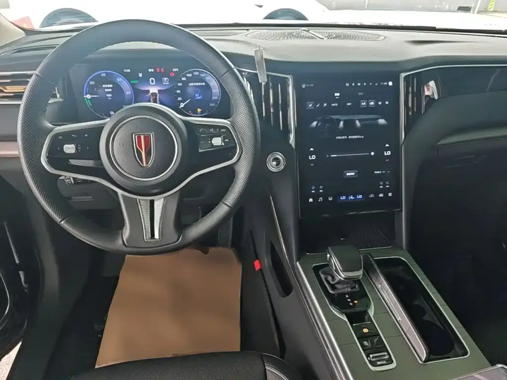 Hongqi HS7 PHEV 2024 из CN, фото 3
