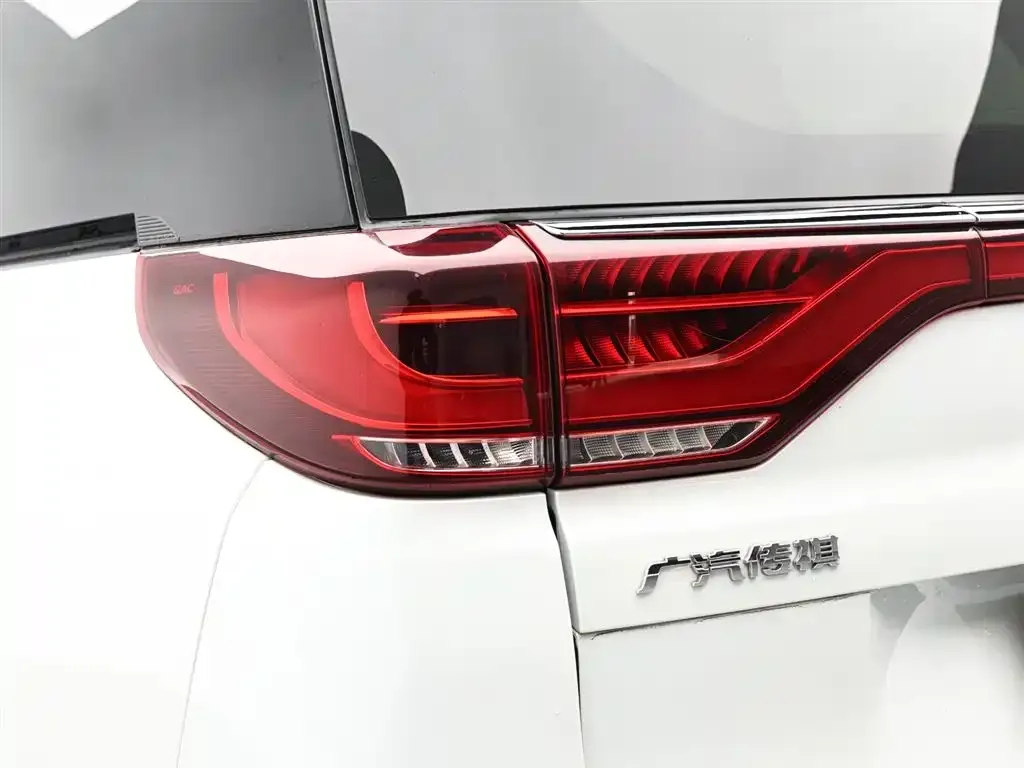 GAC Motor Trumpchi M8 — фото 8