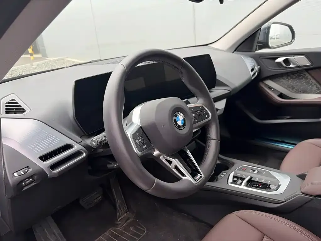 BMW 2 Series 2025 из CN, фото 9