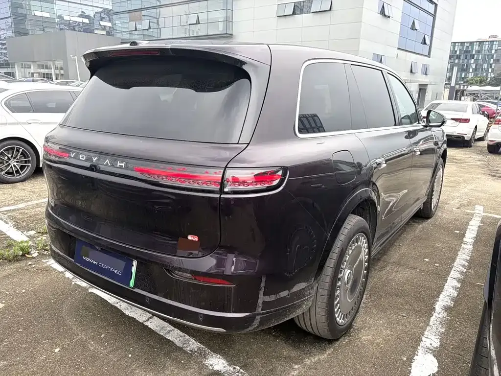 VOYAH Lantu Taishan 2025 из CN, фото 5