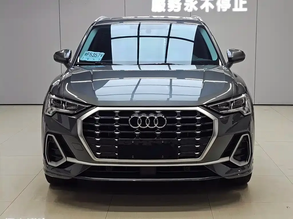 Audi Q3 — фото 5