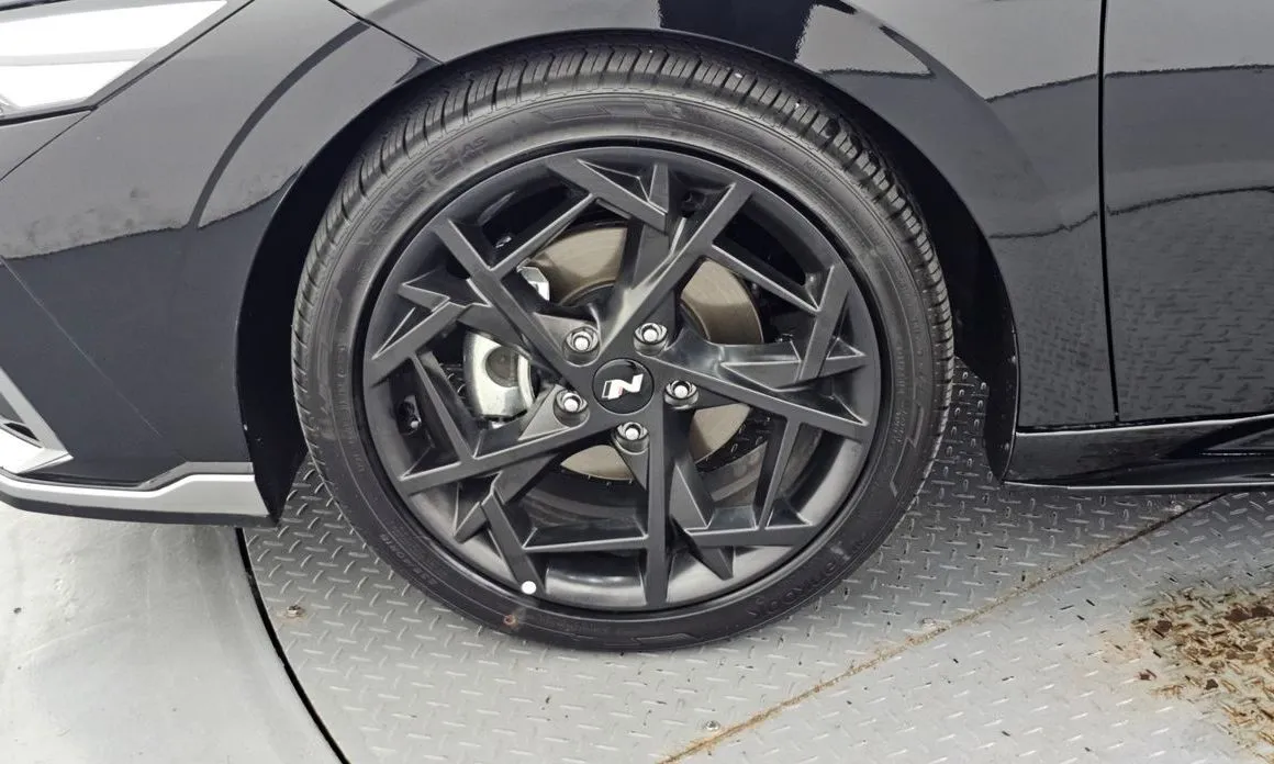 Hyundai AVANTE — фото 10