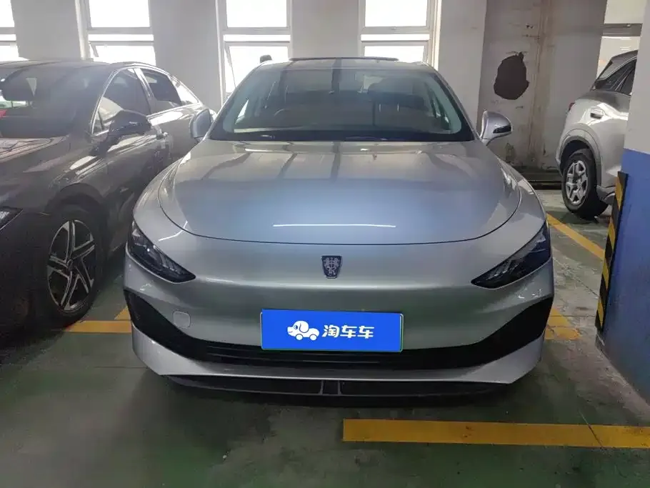 Roewe D7 — фото 10
