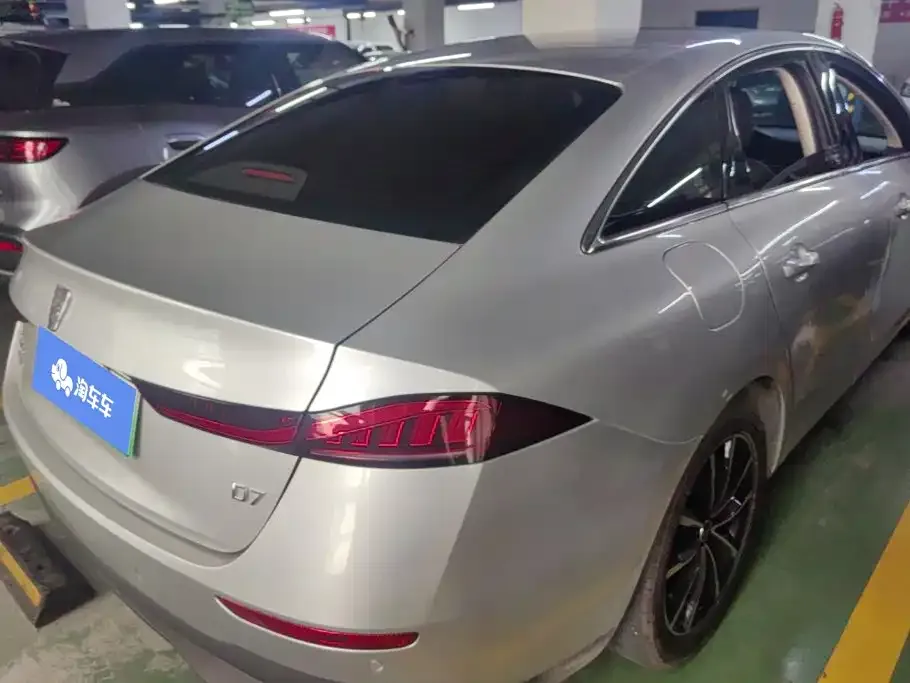 Roewe D7 — фото 4