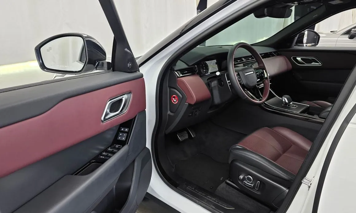 Land Rover Range Rover Velar 2025 из KR, фото 9