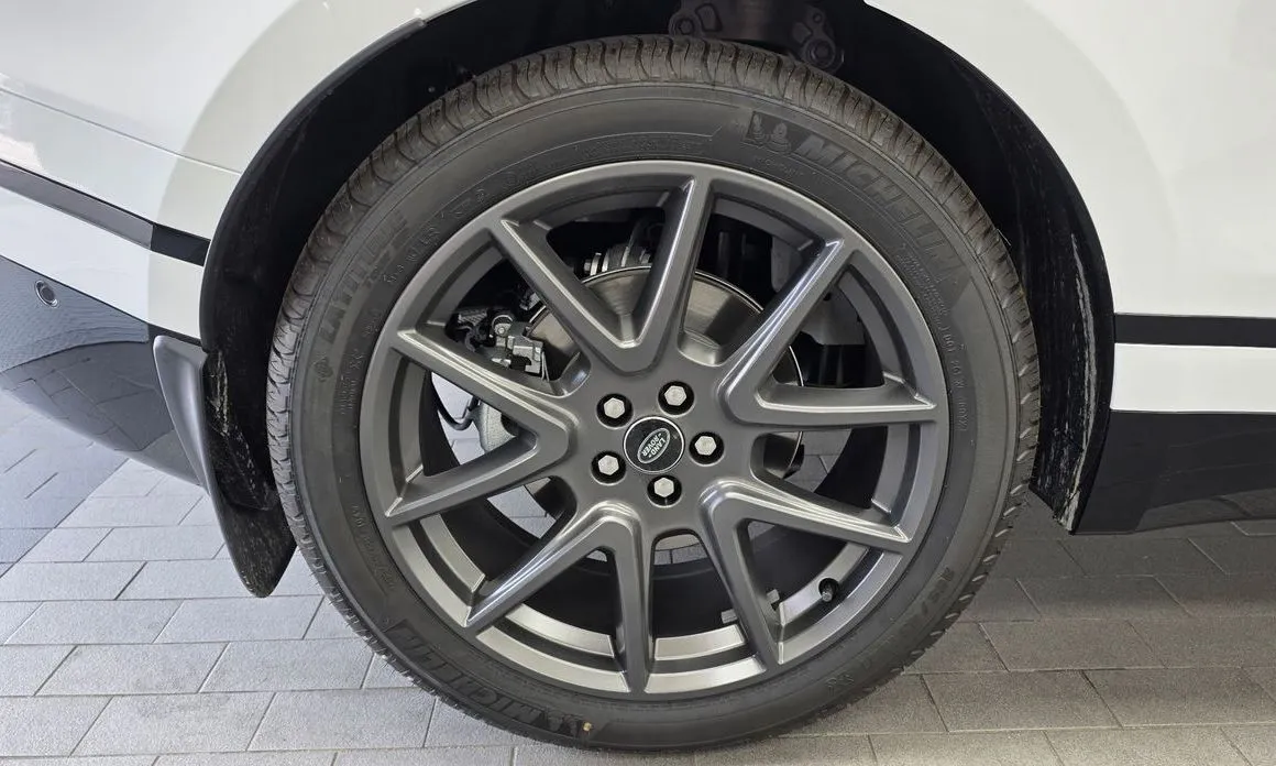 Land Rover Range Rover Velar 2025 из KR, фото 7