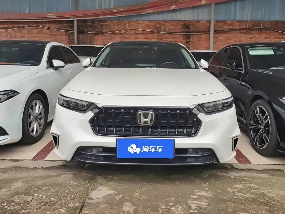 Honda Inspire — фото 10