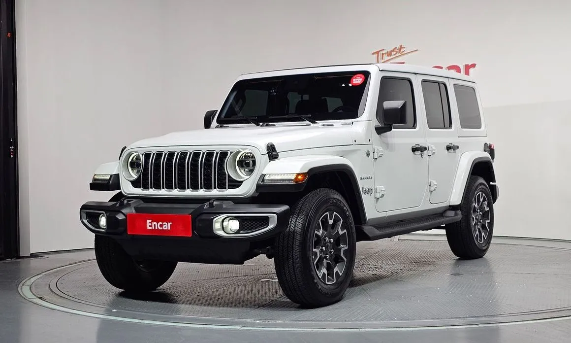 Jeep Wrangler — фото 1
