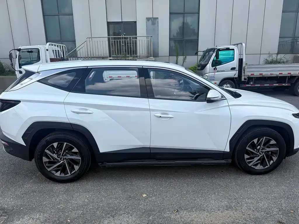 Hyundai Tucson — фото 9