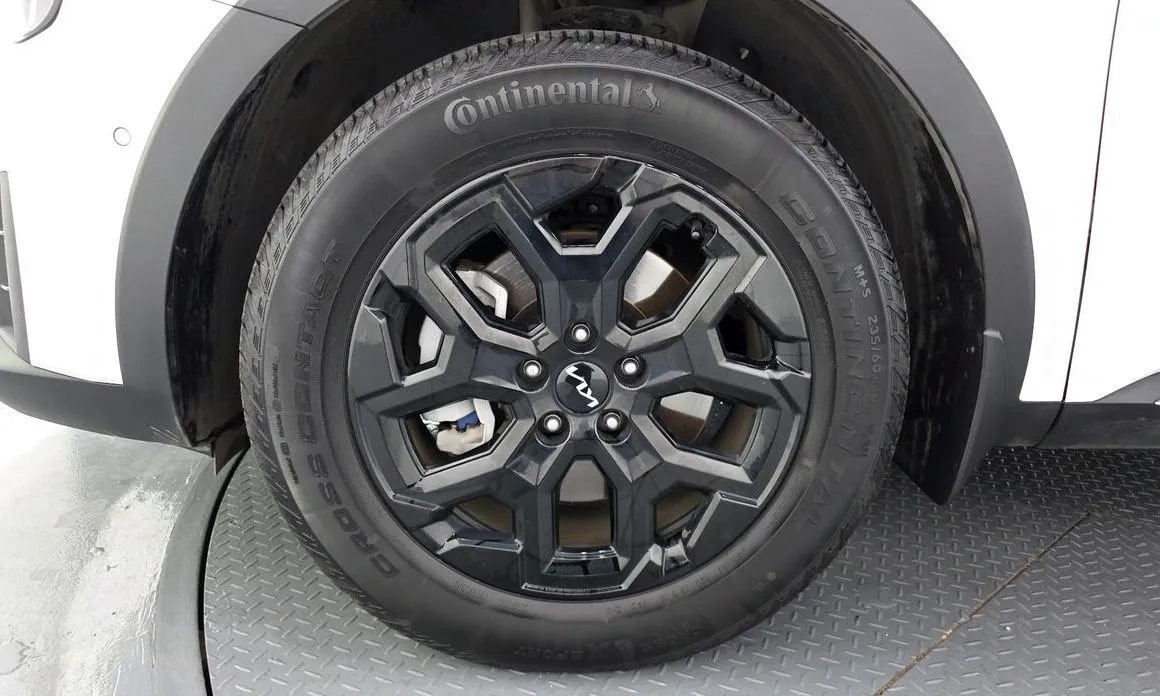 Kia Sorento — фото 3