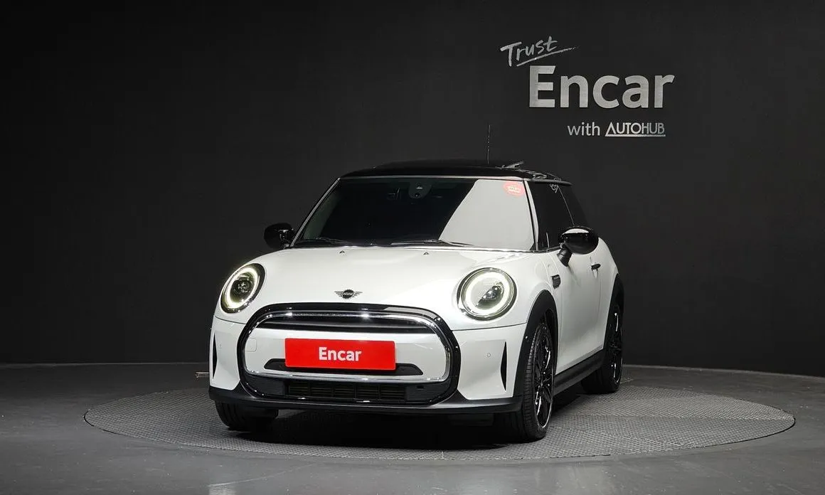 Mini Cooper 2024 из KR, фото 2