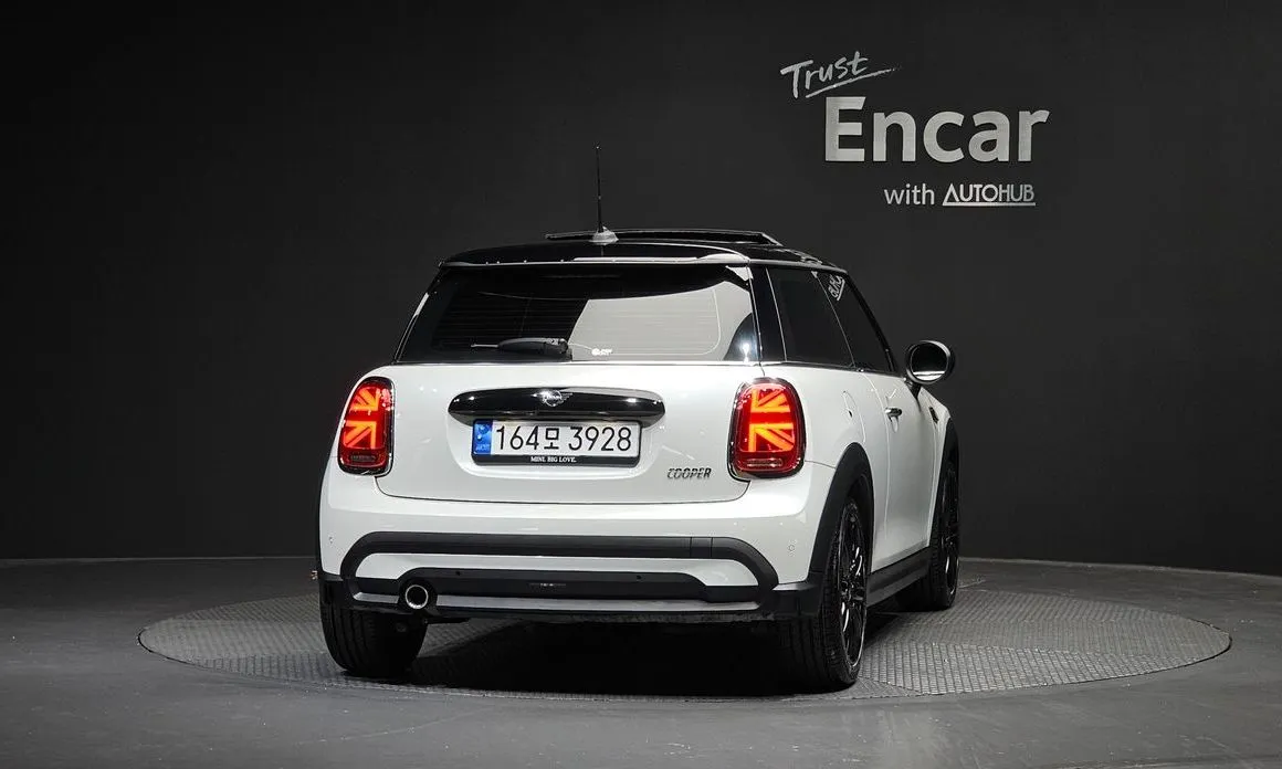 Mini Cooper 2024 из KR, фото 4